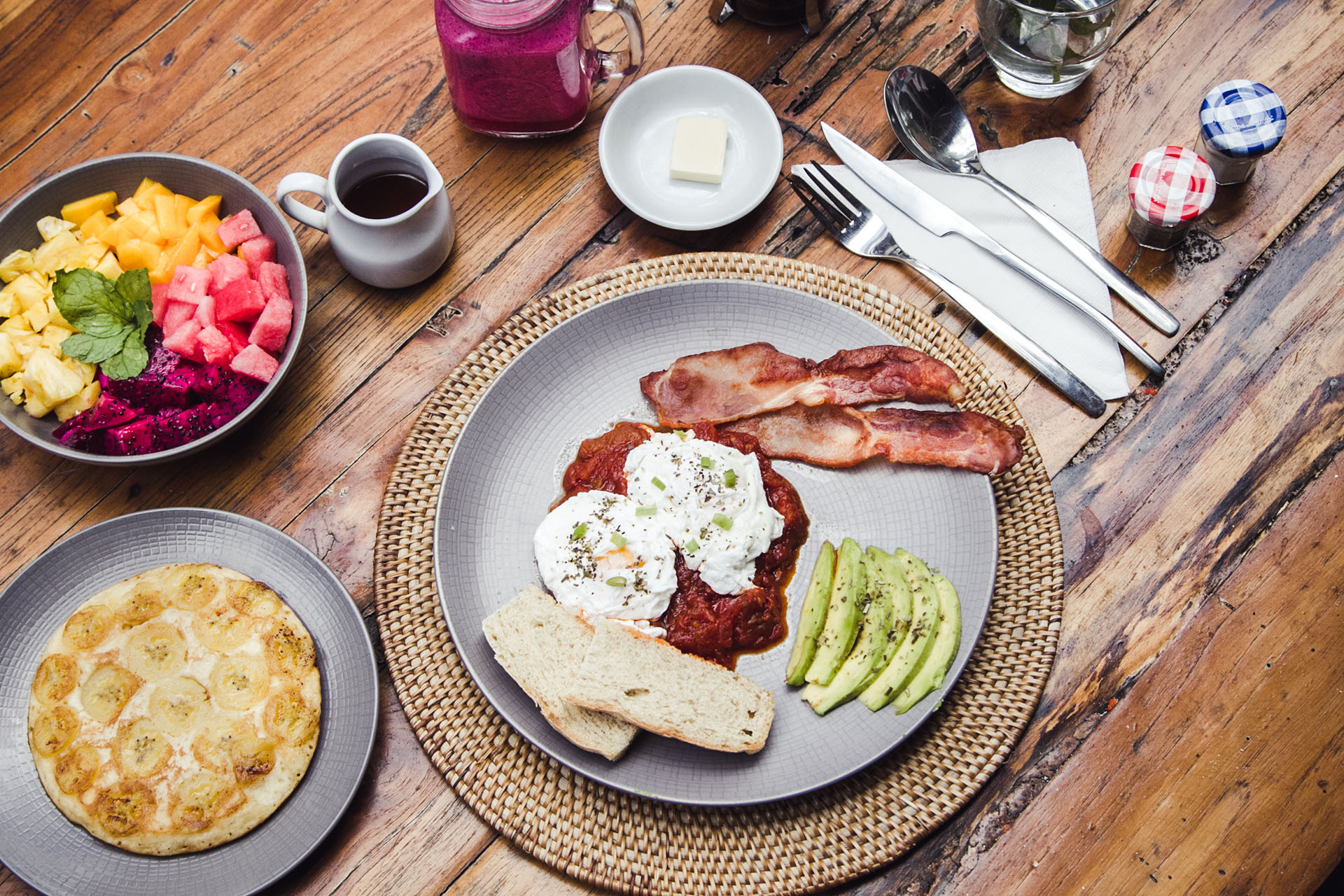 htsresort-food-Maroccan-eggs w_ bacon