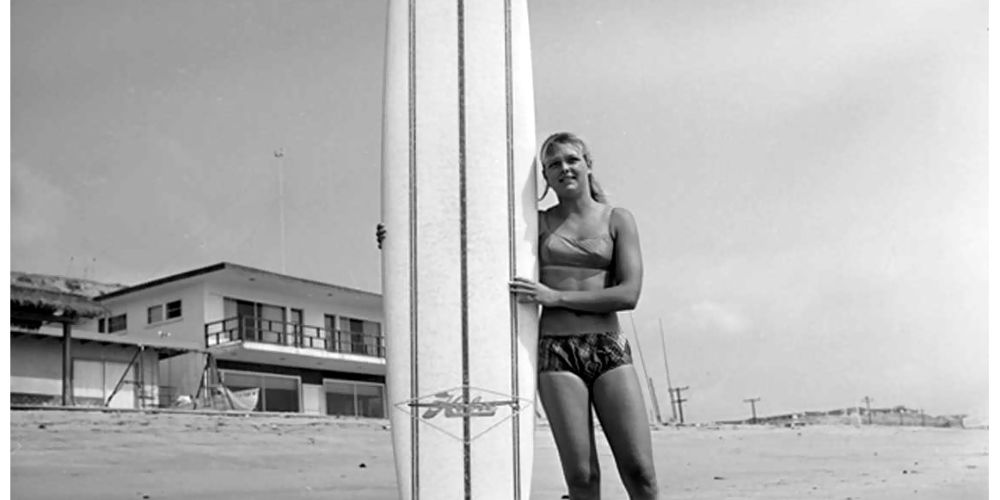 Women-surf-legend