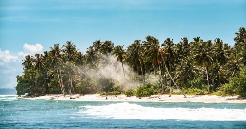 Mentawai Surf Guide