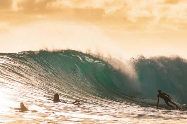 Surfing Break