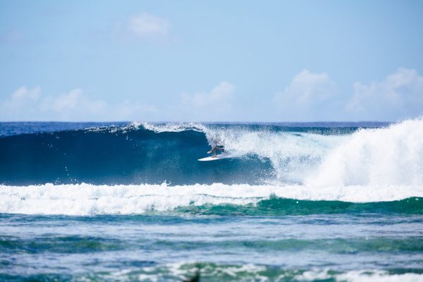 Shipwrecks waves