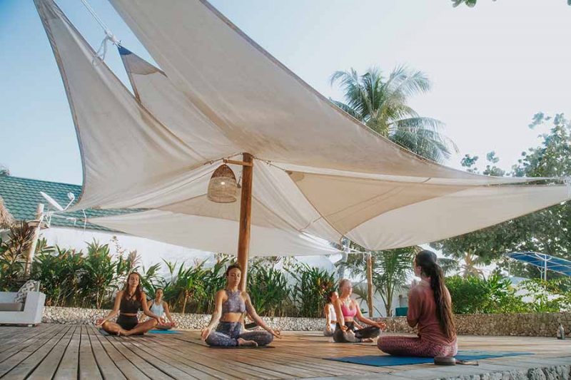 htsresort_yoga_1